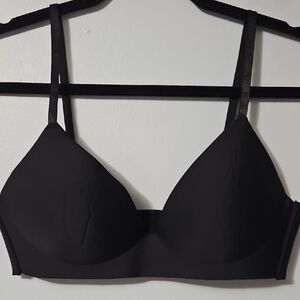 Vince Camuto Black Seamless Women's Intimate Bra Size 34B